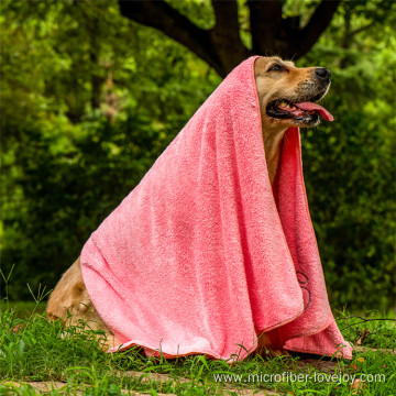 Pet bath towels are suitable for small medium